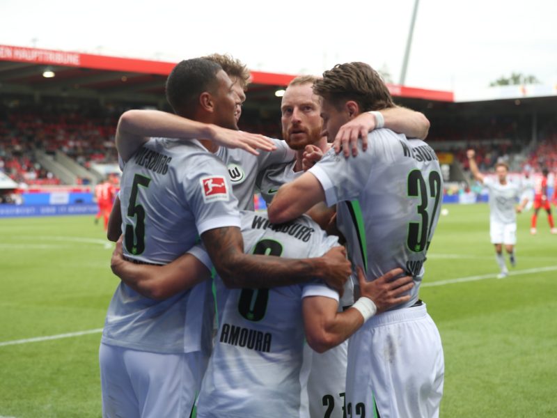 Borussia Dortmund vs VfL Wolfsburg